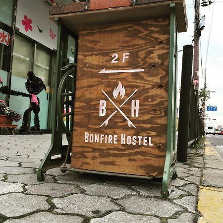 Bonfire Hostel Ōsaka Extérieur photo