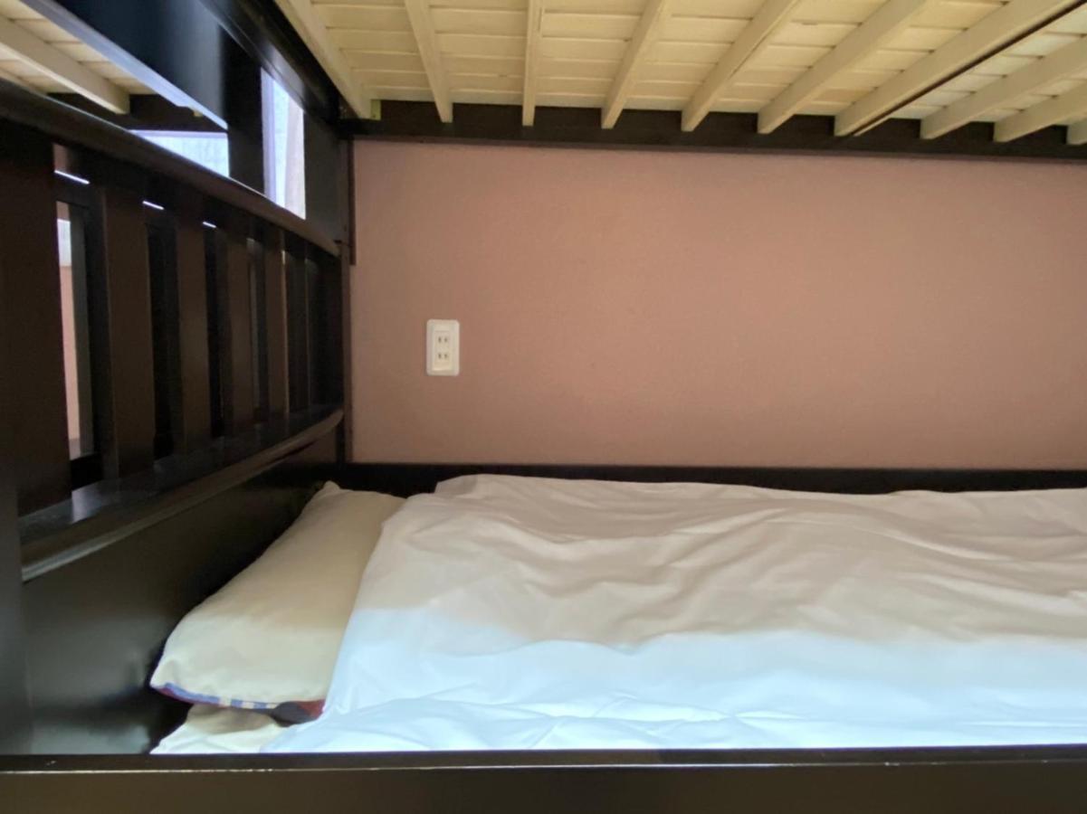 Bonfire Hostel Ōsaka Extérieur photo