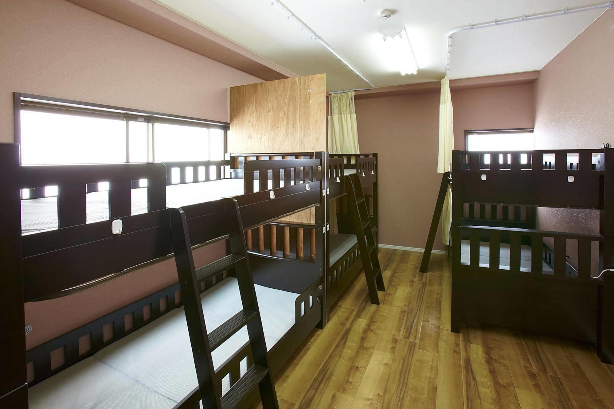 Bonfire Hostel Ōsaka Extérieur photo